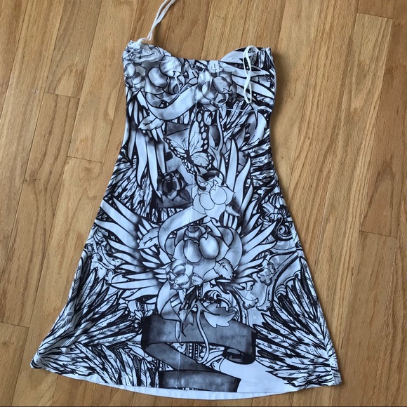 Printed Halter Dress - Picture 5 of 6